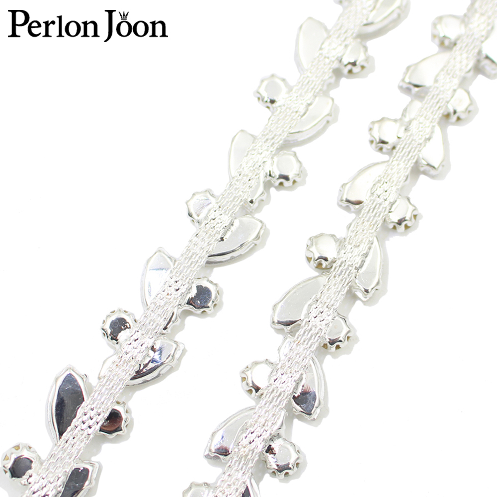 Leaf Round Crystal Rhinestone  - Perlon Strap Woven ulasan dan harga